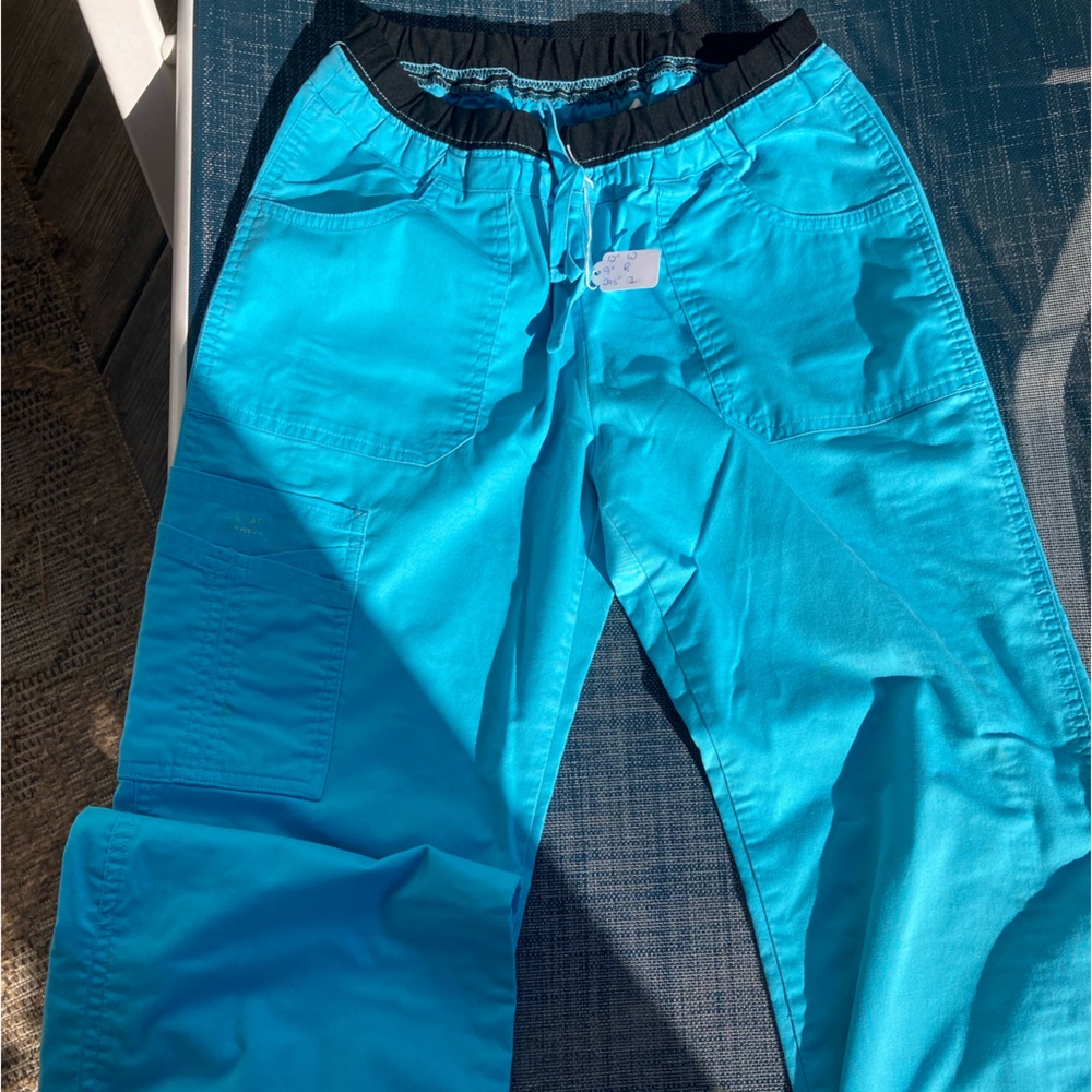 Scrub pants